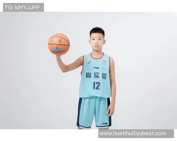 费尔斯自评表现尚可强调自我严格要求期待继续努力提升篮球技能 费尔斯自评表现尚可强调自我严格要求期待继续努力提升篮球技能