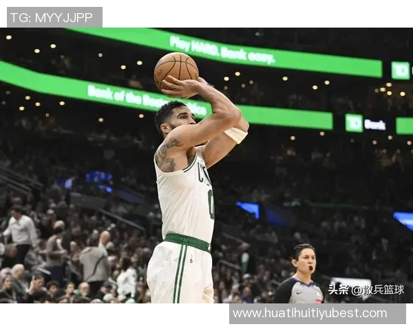 普理查德谈低迷状态下如何通过助攻抢断和篮板帮助队友